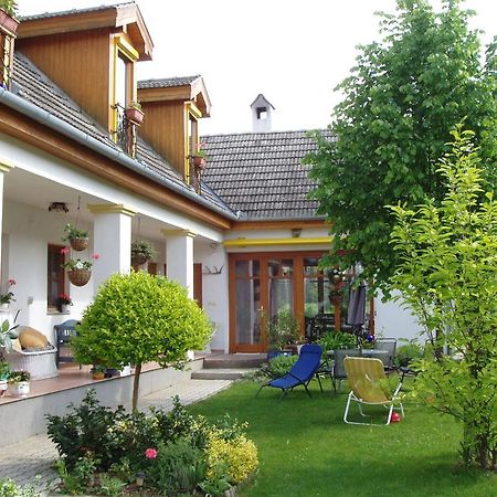 Rudolf'S Fogado Hotel Zsira Buitenkant foto