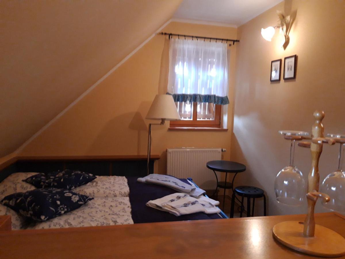 Rudolf'S Fogado Hotel Zsira Buitenkant foto