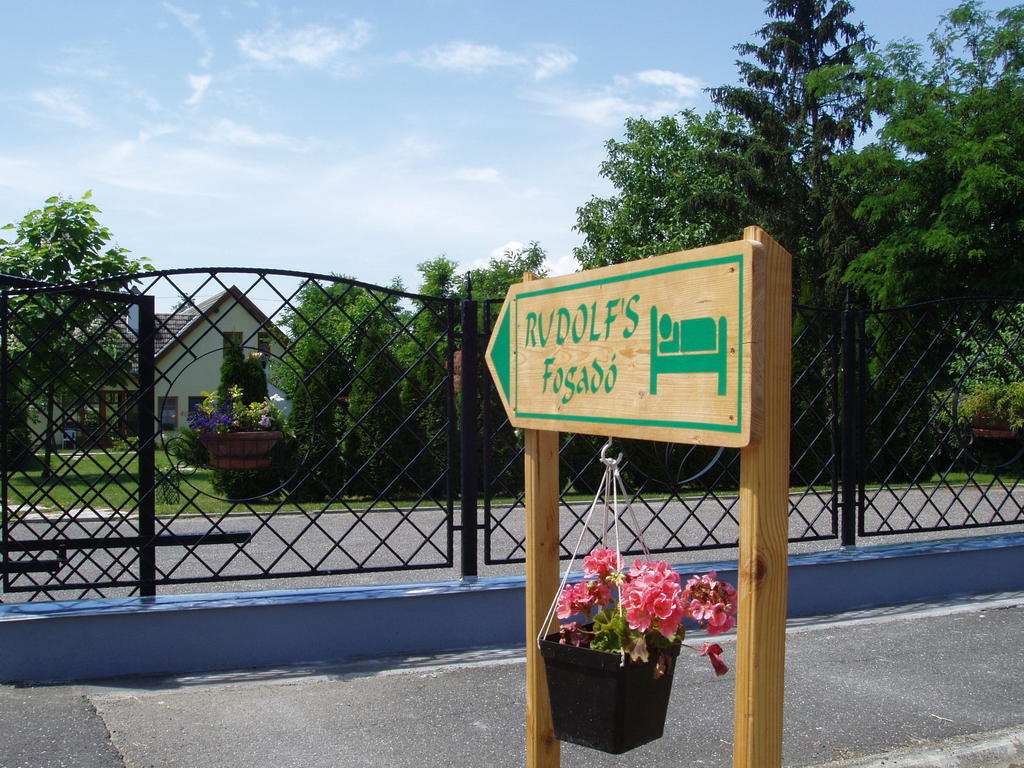 Rudolf'S Fogado Hotel Zsira Buitenkant foto