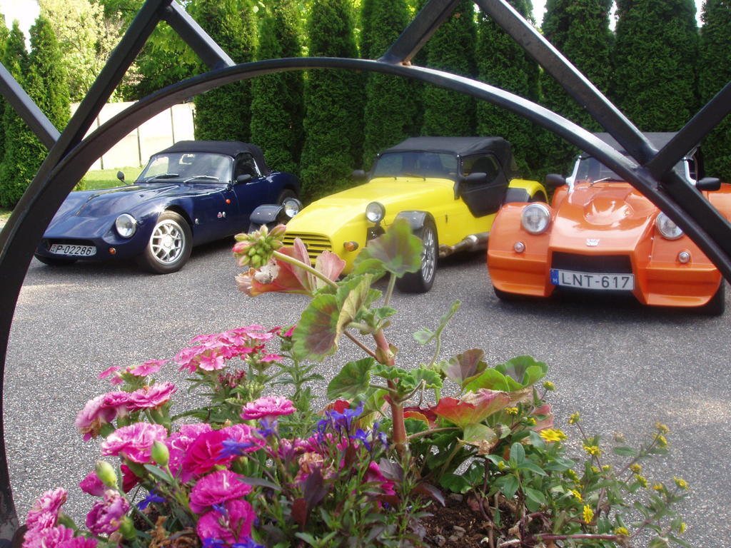 Rudolf'S Fogado Hotel Zsira Buitenkant foto